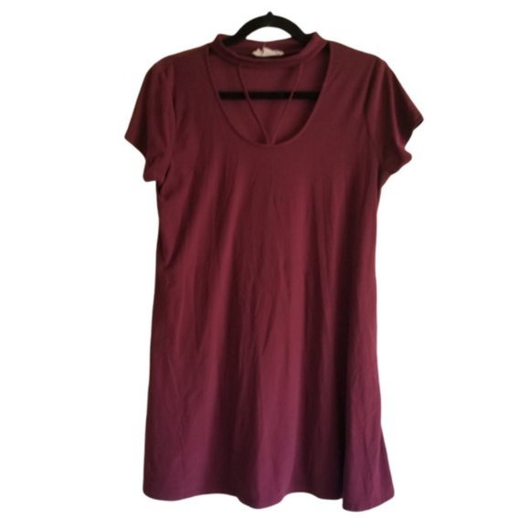 Pink Rose Dresses & Skirts - Pink Rose maroon short sleeve dress size M (109)